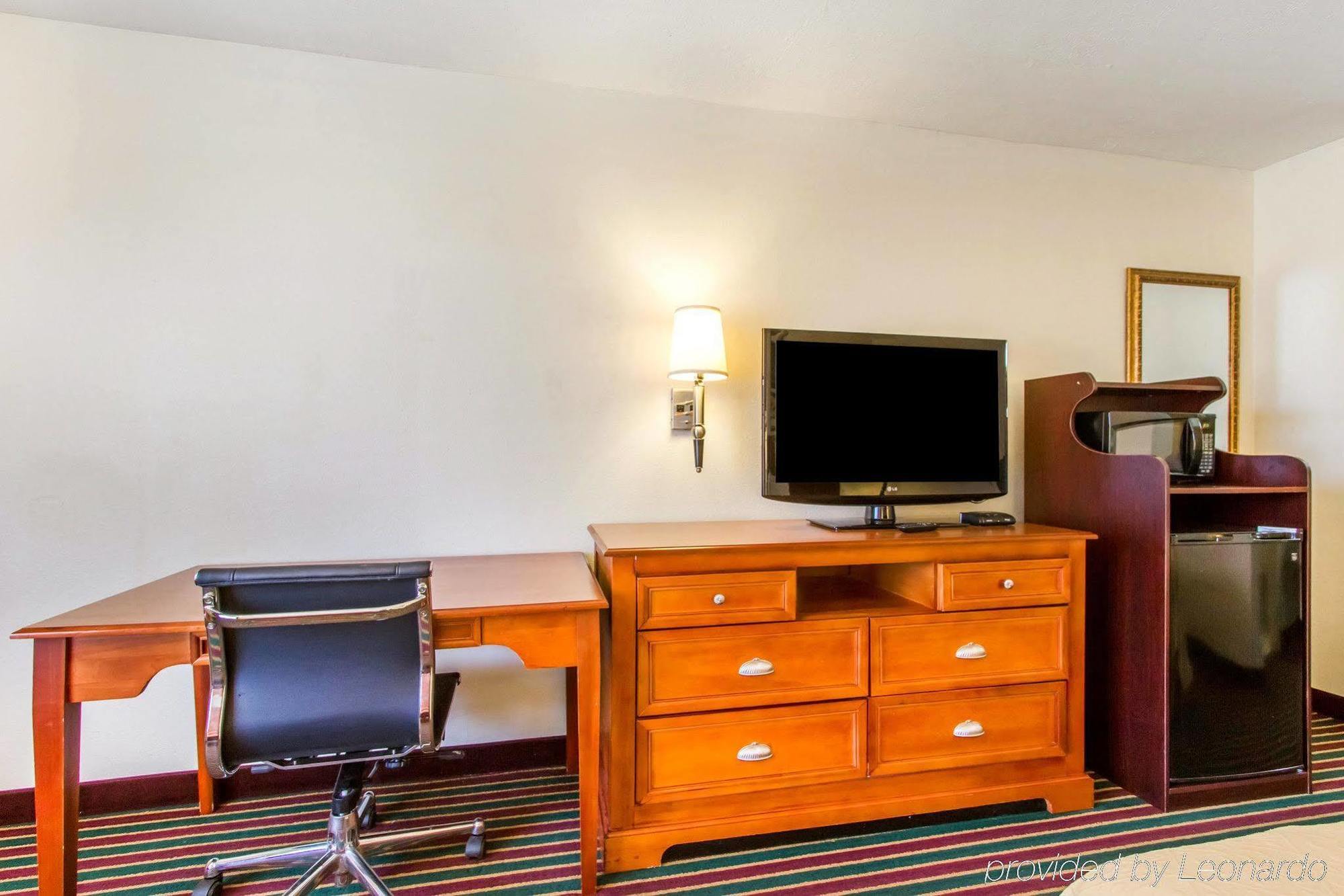 Econo Lodge Dyersburg Екстер'єр фото
